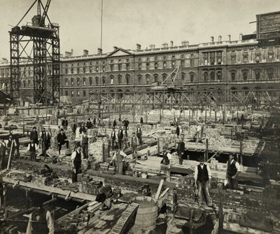Opførelse af de nye regeringskontorer, Great George Street, Westminster, London, 24. september 1902, Storbritannien (s/h-foto) af Unbekannter Künstler