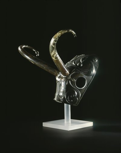 Hestepanser / chamfron, 300-100 f.Kr af Unbekannt