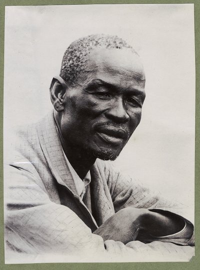 Khama, ca. 1910 (gelatinesølvtryk) af Unbekannt