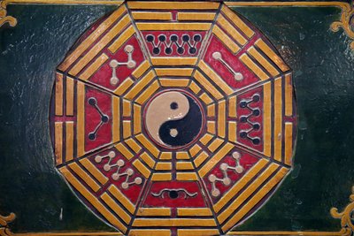 Khanh Van Nam Vien taoistisk pagode. Yin Yang symbol. Ho Chi Minh City. Vietnam af Unbekannt