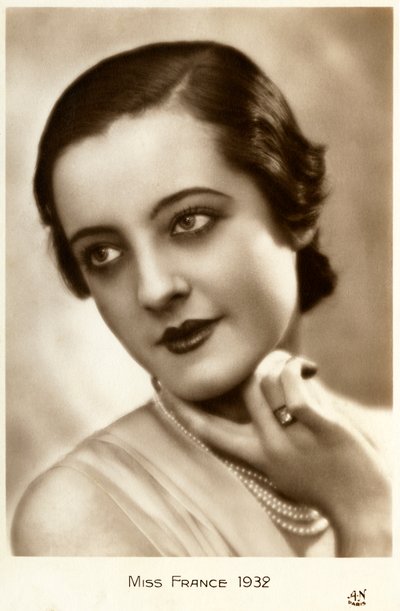 Miss France 1932 (postkort) af Unbekannt