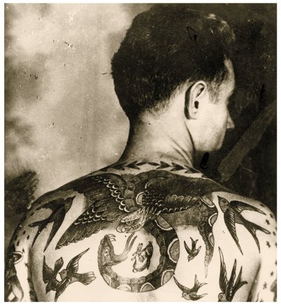 Portræt af Tom Stephen, tatoveret af Bert Grimm, ca. 1942 (foto) af Unbekannter Künstler