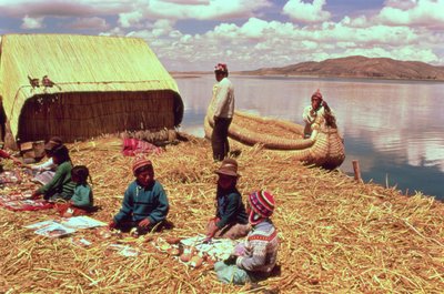 Uros-folkets flydende øer (foto) af Unbekannt