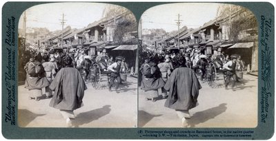 Batsumati street, Yokohama, Japan, 1904. af Underwood and Underwood