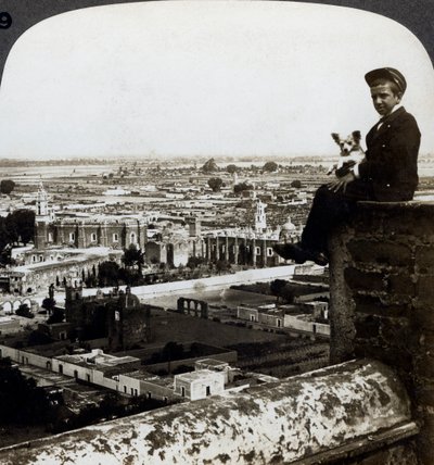 Udsigt over Cholula, Mexico. af Underwood and Underwood