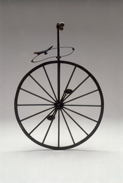 Monocykel med træhjul fra 1870 af Unknown artist