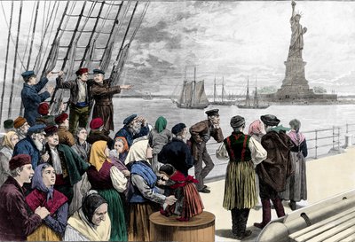 Ankommer familier af emigranter i havnen i New York, statuen af frihed er synlig. Indgravering fra "" Harper