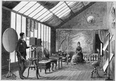 Pose workshop af en fotograf elsker med hans tilbehør i Frankrig i 1888. i "La nature" fra 1888. af Unknown artist