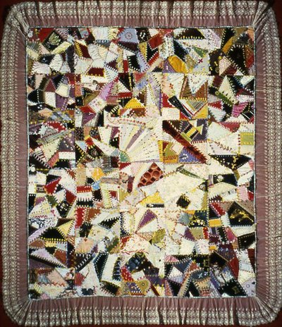 Sengetæppe (Crazy Quilt) af Unknown artist