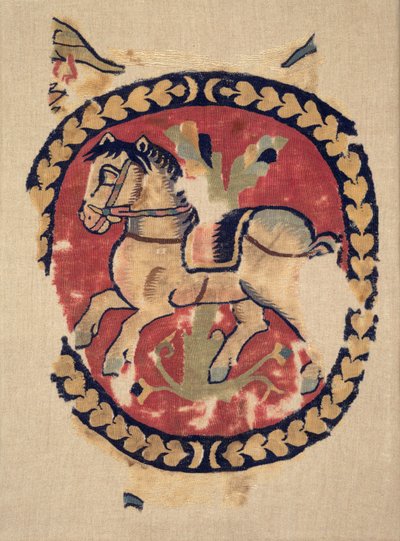 Gardinfragment med galoperende hest af Unknown artist