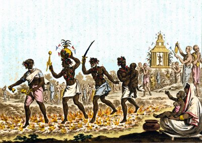 Indien. Fakirer, der går på glødende kul. 1800-tals gravering. af Unknown artist