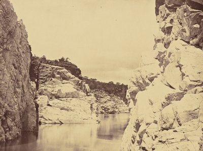 [Marmorsten ved Nerbudda]. af Unknown artist