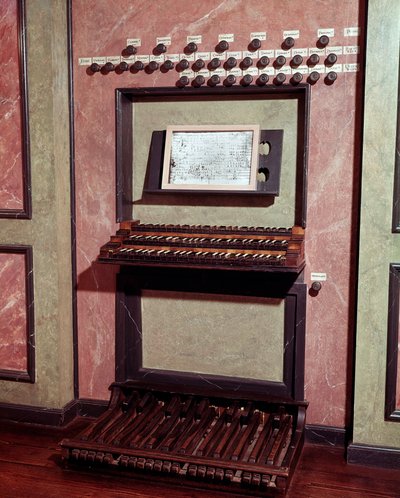 Orgel fra Marienkirche-kirken, Bonn, Tyskland, som Ludwig van Beethoven (1770-1827), tysk komponist, plejede at spille som barn) Musee Beethoven, Bonn af Unknown artist