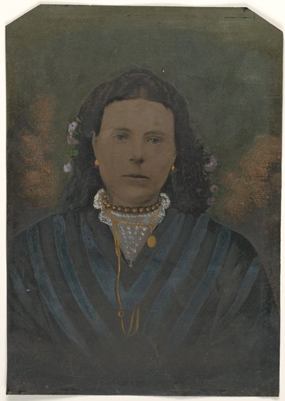 [Portræt af ung kvinde] af Unknown artist