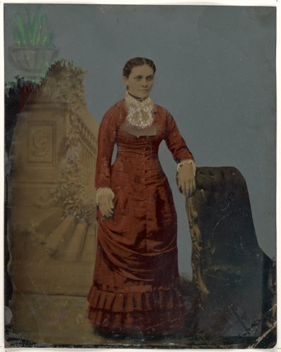 [Portræt af ung kvinde] af Unknown artist