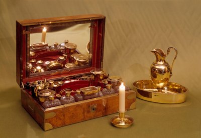 Rejsefornødenheder til toilettet. 1700-tallets privatsamling af Unknown artist