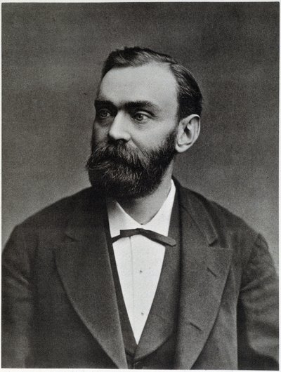 Alfred Nobel i en alder af 50 - fotografi af Unknown photographer