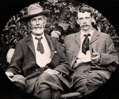 Edward Carpenter og hans partner George Merrill, ca. 1900 (s/h-foto) af Unknown photographer