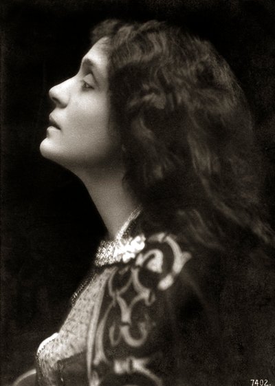 Eleonora Duse - portrætprofil af Unknown photographer
