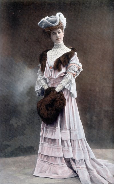 Den franske komiker Gabrielle Dorziat (1880-1979) foto af Reutlinger fra den franske avis "Le Theatre" september 1905 af Unknown photographer