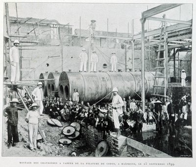 Installation af dampkedler af Haiphong-bomuld, der spindes den 25/9/1899 - i "" Le Tonkin en 1900" af Robert Dubois. af Unknown photographer
