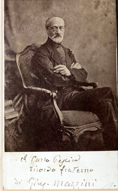 Portræt af Giuseppe Mazzini, med autograf (s/h foto) af Unknown photographer