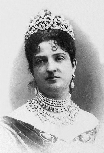 Portræt af Margarita af Savoy Genes (1851-1926), dronning af Italien (1878-1900) og hustru til kongen af Italien, Humbert I. af Unknown photographer