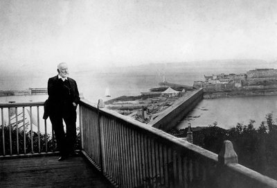 Victor Hugo (1802-1885) i Hauteville House under eksil på Guernsey (fra 1851 til 1870) i 1868 af Unknown photographer