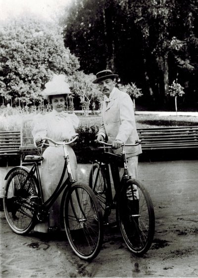 Vladimir Dmitrievich Nabokov (1870-1922) og Elena Ivanovna Rukavishnikova (1876-1939), Anonym. Fotograf af Unknown photographer