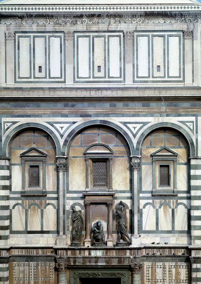 Johannes Døberen, hans bøddel og Salome (Detalje af dåbskirken i Firenze) - Skulptur af Vincenzo Danti