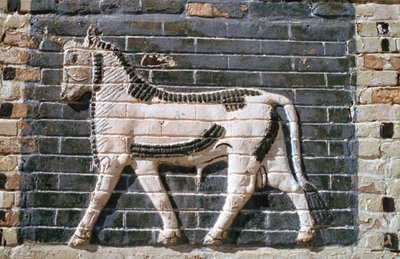 Tyr, glaserede mursten, Ishtar-porten, Babylon, Irak. af Vivienne Sharp