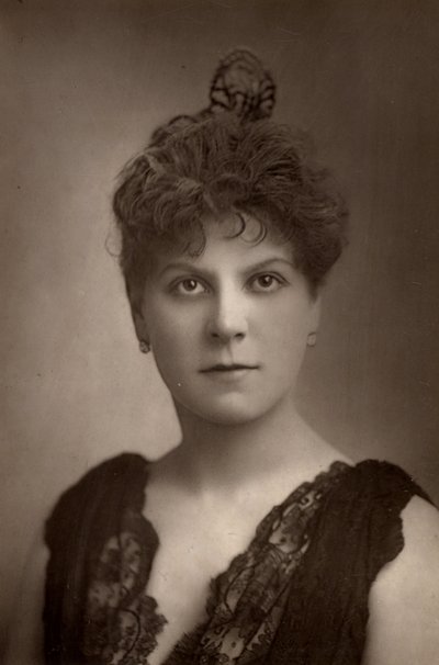 "" Jessie Millward (rouva John Glendinning) englantilainen näyttelijä. Henry Irvingin teatteriryhmän jäsen. (woodburytyyppi) af W. and D. (after) Downey