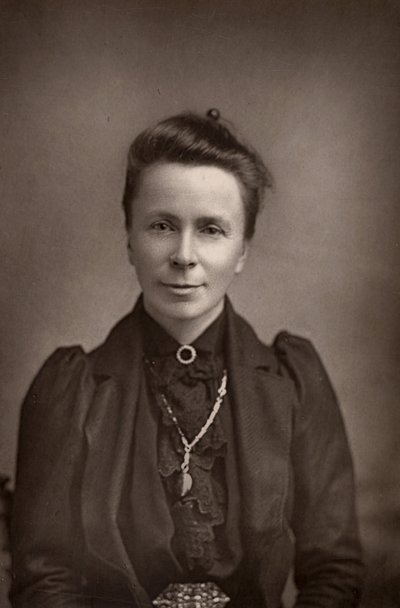 ""Mrs Sophia Bryant (født Willock - 1850-1922) af W. and D. (after) Downey