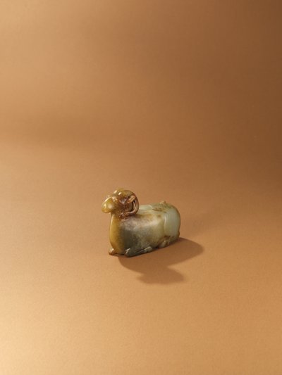 Ram-formet vandpotte (celadon jade) af Western Han Dynasty Chinese School