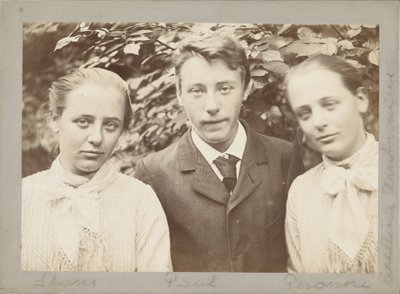 Trillingerne Stans, Paul og Peronne Arntzenius af Willem Witsen