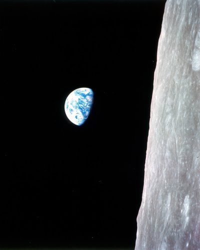 Earthrise - Apollo 8, 24. december 1968. af William A Anders