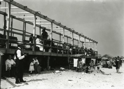 Strandscene, Coney Island, ca. 1910-21 af William Davis Hassler