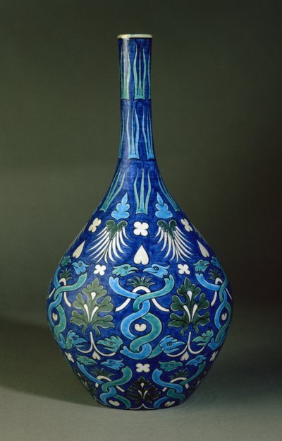 Flaskevase, fremstillet af William de Morgan & Co., dekoreret af James eller John Hersey, Sand