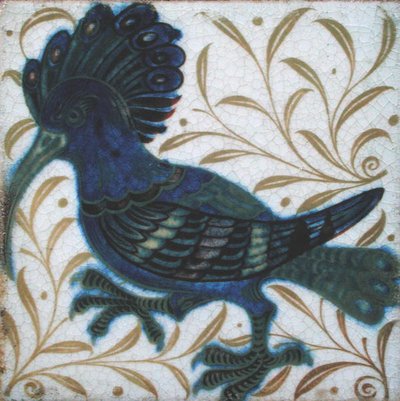 Flise med kolibri-design (keramik) af William de Morgan