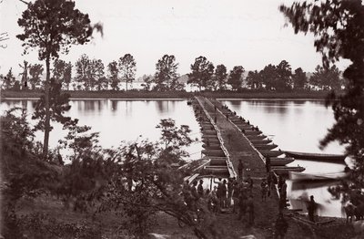 Pontonbro over James River, ca. 1864. af William Frank Browne