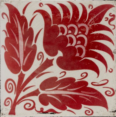 Flise med stiliseret blomst med to blade og ranker, 1882-1888 af William Frend De Morgan