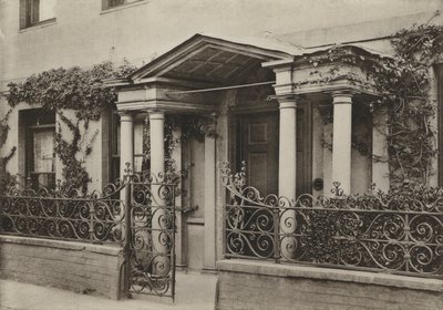 Døråbning, Arcaded Porch i Wimborne, Dorset (s/h-billede) af William Galsworthy Davie