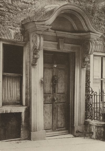 Doorway, Stamford, Northants (s/h-billede) af William Galsworthy Davie