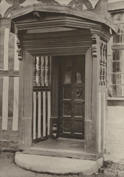 Doorway, The Middle House, Mayfield, Sussex (s/h-billede) af William Galsworthy Davie