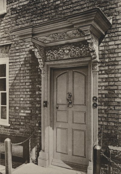 Doorway, West Street, Rye, Sussex (s/h-billede) af William Galsworthy Davie