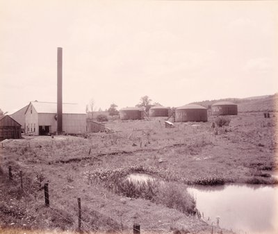 Oliepumpestation nær Athens for Lehigh Valley Railroad af William H. Rau
