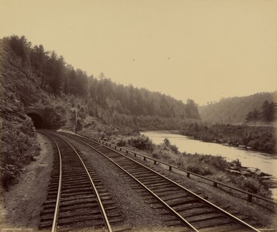 Rockport Tunnel. af William H. Rau