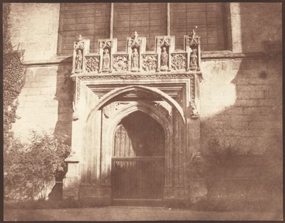En gammel dør i Magdalen College, Oxford, april 1843 (foto) af William Henry Fox Talbot