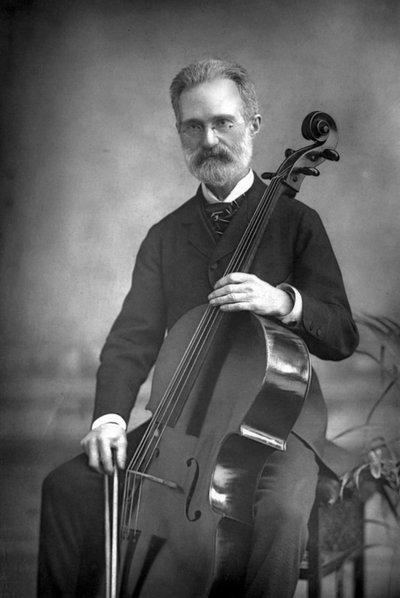 Carlo Alfredo Piatti 1822-1901, italiensk cellist, 1890. af William and Daniel Downey
