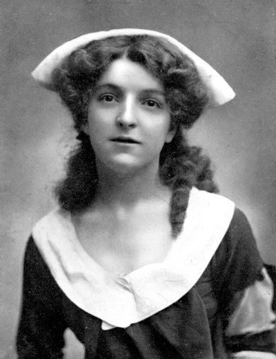Molly McIntyre 1886-1952, skotsk skuespillerinde, 1905. af William and Daniel Downey